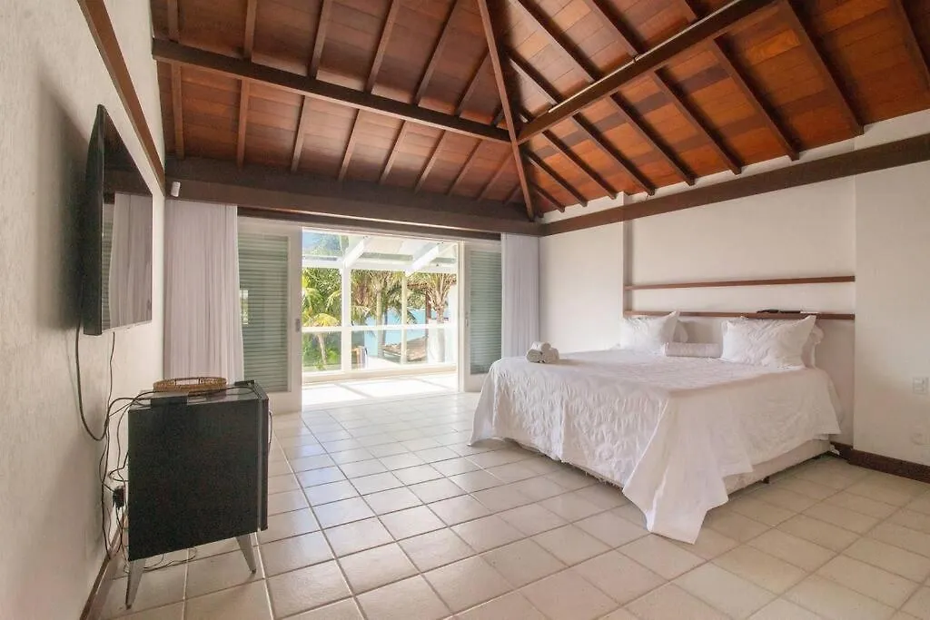 Holiday home Mansao Pe Na Areia Da Ferradura Por Luxury Rentals Armacao dos Buzios